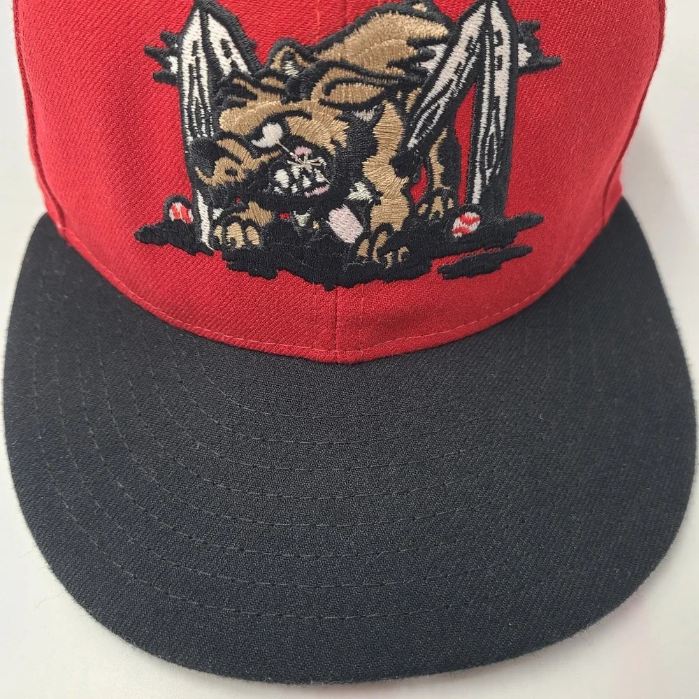 Youth‎ Batavia Muckdogs Hat Fitted 6 5/8 New Era 59Fifty Red Black MiLB Baseball